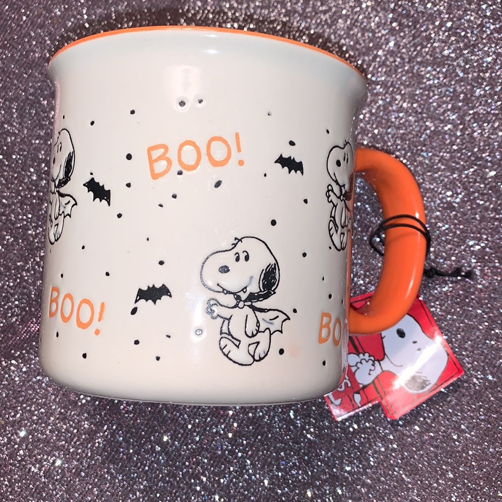 Peanuts Snoopy & Woodstock Vampire 'Boo' Large Mug 21 oz‎